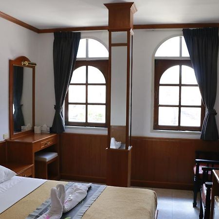 Welcome Guest House Patong Exterior foto