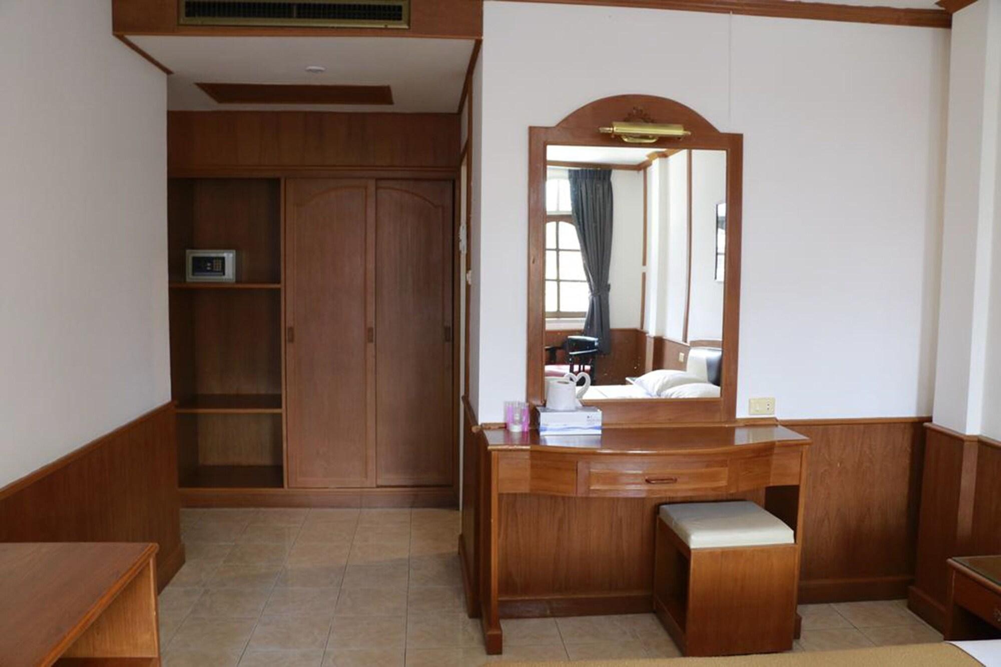 Welcome Guest House Patong Exterior foto