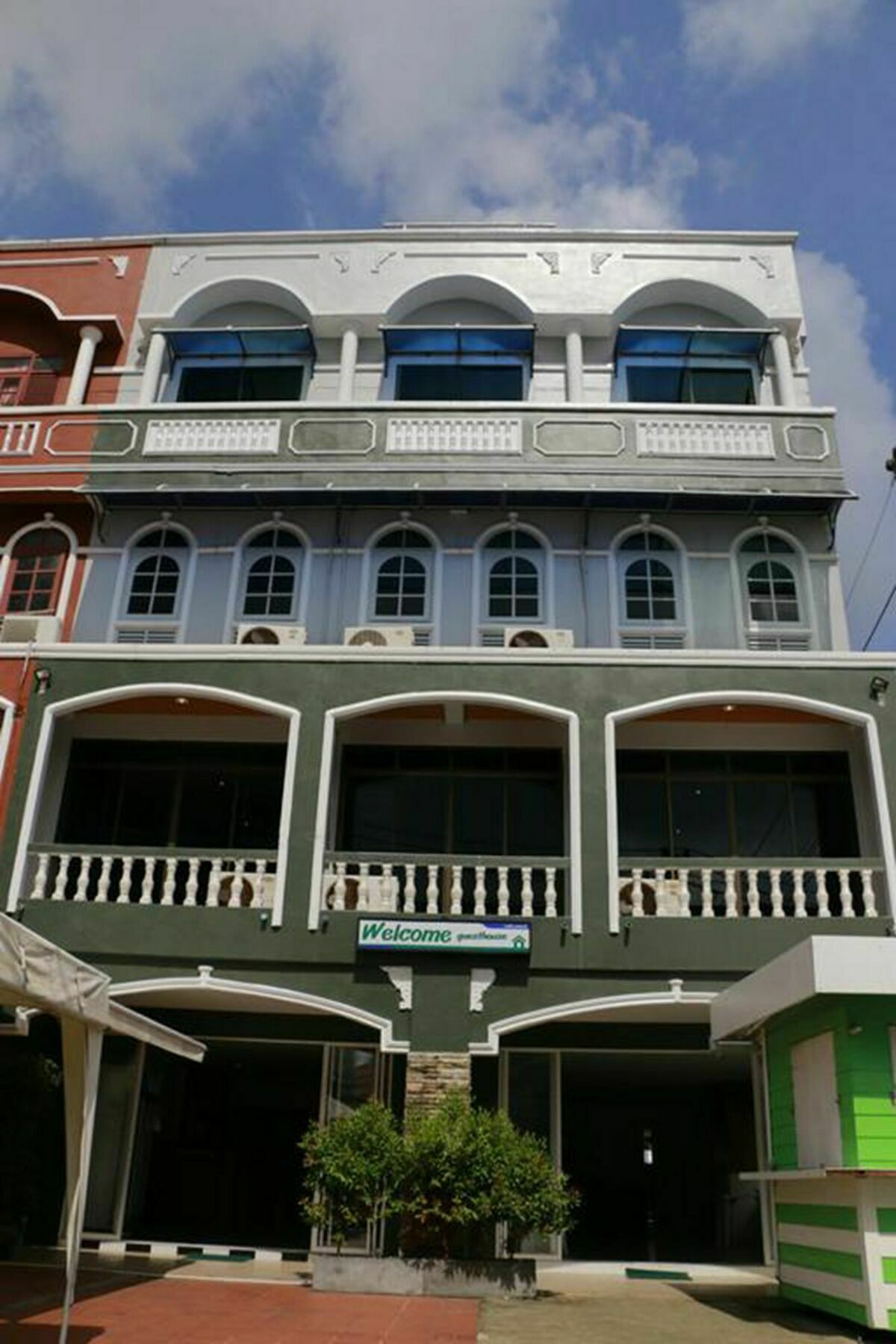 Welcome Guest House Patong Exterior foto